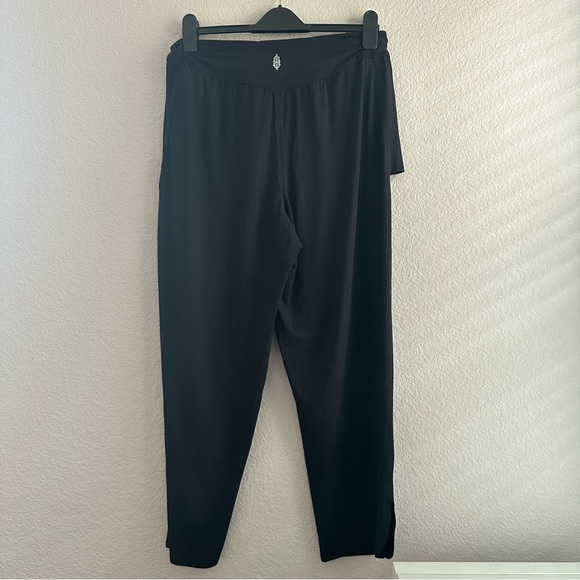 Free People Movement pants - Picture 2 of 3